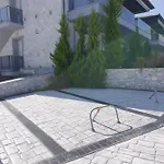 Apartments * هانيوتي
