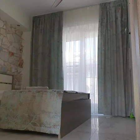 Διαμέρισμα Apartments *