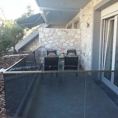 Διαμέρισμα Apartments *